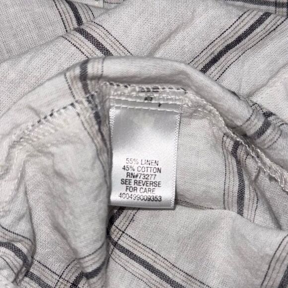 White Checkered Short Sleeve Button Down Linen and Cotton Blend Shirt - Picture 6 of 7